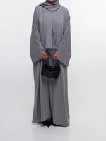 Load image into Gallery viewer, Essential Abaya - Kaftan Fit