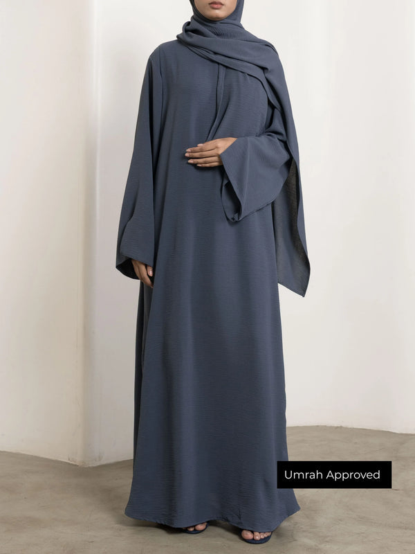 Essential Umrah Abaya