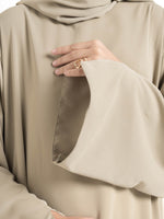 Load image into Gallery viewer, Essential Abaya - Straight Fit
